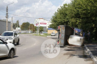 На ул. Путейской в Туле перевернулся грузовик-манипулятор, Фото: 8