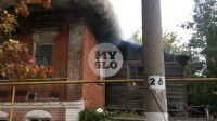 В Туле загорелся старинный дом, Фото: 4