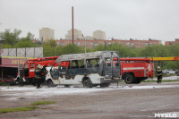 В Туле сгорел микроавтобус, Фото: 12