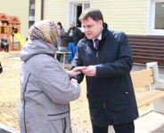 Церемония вручения ключей от новых квартир переселенцам из аварийного жилья в Узловой, Фото: 11