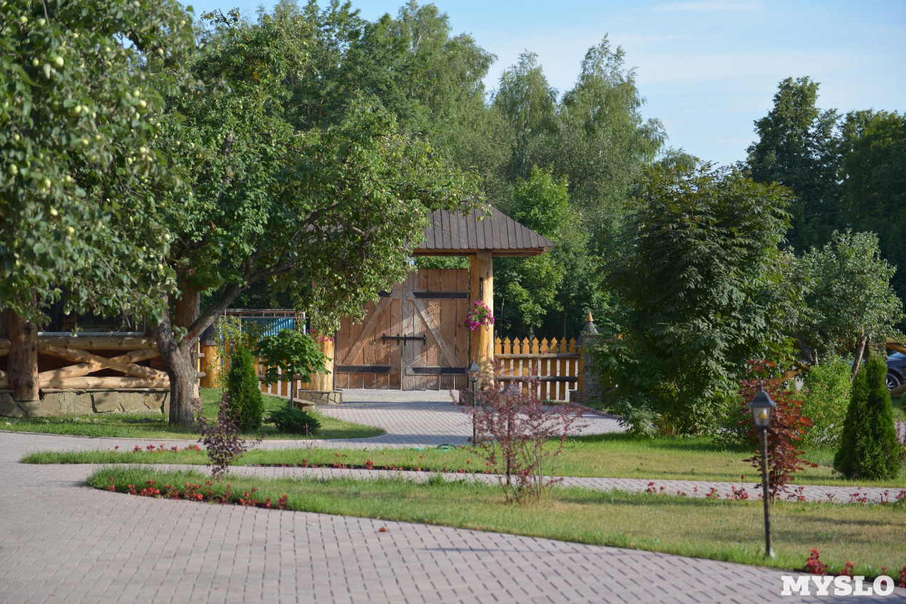 Апзон тула. Загородный комплекс Петушки село высокое 125. Загородный комплекс Петушки Тула. Турбаза Петушки Тула. Зона отдыха Петушки Тула.