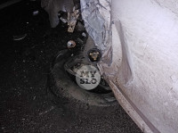 На трассе в Тулой у влетевшей в большегруз легковушки оторвало колесо, Фото: 8
