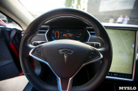 Владелец первого электромобиля Tesla рассказал, почему теперь не хочет ездить на других машинах, Фото: 11