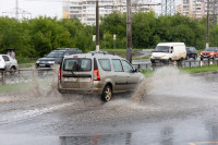 В Туле после дождя затопило улицу Ложевую, Фото: 16