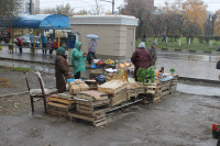 Стихийный рынок на ул. Пузакова, Фото: 13