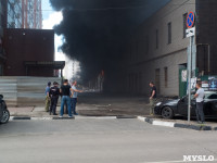 Загорелся недостроенный ТЦ на Красноармейском проспекте, Фото: 24