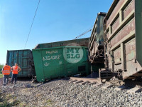 В Тульской области грузовой поезд сошел с рельсов, Фото: 34