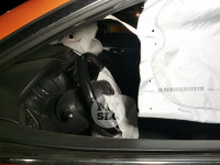 В Туле водитель каршерингового авто врезался в легковушку и «разминулся» с продуктовой палаткой, Фото: 13