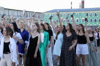 В Туле на Казанской набережной прошел Бал выпускников, Фото: 3