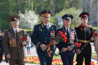 Губернатор возложил цветы на площади Победы, Фото: 1