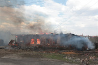На Калужском шоссе загорелся жилой дом, Фото: 20