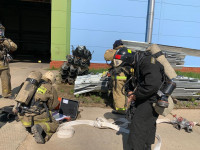Пожарные провели учения на предприятии в Узловском районе, Фото: 8