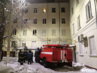 К ресторану «Стейк Хаус» на пр. Ленина в Туле прибыли несколько пожарных расчетов, Фото: 1