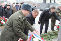 Возложение цветов к памятнику на площади Победы. 21 февраля 2014, Фото: 4