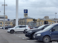 Нарушают ли ПДД водители, которые паркуются на площади Ленина?, Фото: 2