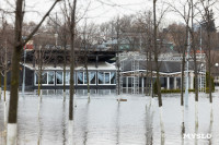 Упа в Туле затопила детскую площадку и кафе на Пролетарской набережной, Фото: 13
