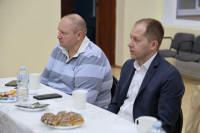 Алексей Эрк и Илья Беспалов обсудили с жителями Заречья благоустройство нового сквера, Фото: 7