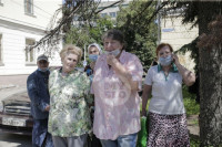 В Туле пенсионеры толпятся в огромной очереди на продление проездных, Фото: 15