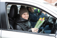8 марта компания «Автоимпорт» дарила тулячкам-автоледи цветы, Фото: 12