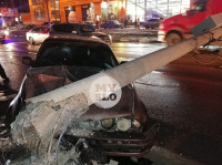 Водитель BMW снес столб на улице Металлургов в Туле, Фото: 11