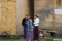 В тульском селе сносят незаконные цыганские постройки, Фото: 7