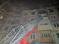 Серьезный пожар на ул. Кутузова в Туле: спасены более 30 человек, Фото: 27