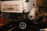 В Туле Renault влетел в грузовик: водитель погиб, Фото: 5