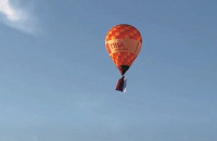 В небо над Тулой на воздушном шаре подняли флаг России, Фото: 6