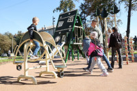 Дмитрий Миляев о ремонте сквера им. Л.Н. Толстого: «Люди довольны качеством –это самое главное», Фото: 3