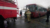 На железнодорожном переезде возле Тулачермета сломался автобус, Фото: 1