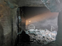В Туле пожарные вынесли из горящего особняка больную женщину, Фото: 2