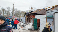 На ул. Калинина загорелся частный дом, Фото: 5