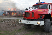 На Калужском шоссе загорелся жилой дом, Фото: 23