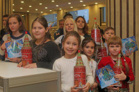 Почти 200 детей из Тульской области побывали на новогоднем представлении в Москве, Фото: 50