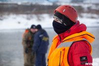 Провалившийся под лед школьник и терпящий бедствие рыбак: спасатели провели учения на Упе в Туле, Фото: 23
