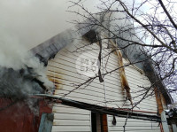 В Туле на ул. Фурманова загорелся частный дом, Фото: 9