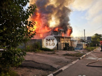 На ул. Баженова в Туле крупный пожар уничтожил жилой дом, Фото: 3