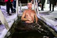Корги-переживашки, новые ощущения и праздничная традиция: в Туле состоялись Крещенские купания, Фото: 85