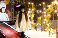 Облик роскоши и тепла: в Туле состоялся модный показ шуб «По эпохам», Фото: 103