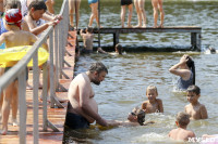 Туляки спасаются от жары в пруду Центрального парка, Фото: 39