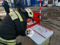 Пожар в кровельном центре на ул. Мосина, Фото: 12