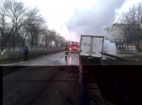 В Новомосковске "Газель" въехала в столб и загорелась, Фото: 2
