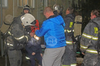 Серьезный пожар на ул. Кутузова в Туле: спасены более 30 человек, Фото: 18