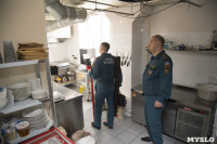 Какие нарушения правил пожарной безопасности нашли в ТЦ «Тройка», Фото: 41
