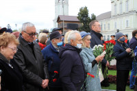 Депутаты областной Думы почтили память Николая Макаровца, Фото: 9