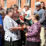 Владимир Груздев на вручении ключей от новых квартир переселенцам в Богородицке, Фото: 6