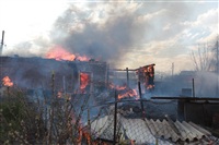 На Калужском шоссе загорелся жилой дом, Фото: 13
