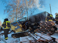 В Туле рядом с частным домом сгорел строительный вагонщик, Фото: 1