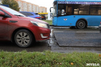 На ул. Маргелова из-за срезанного асфальта бьются автомобили, Фото: 7