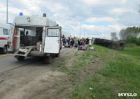 В Веневском районе столкнулись КамАЗ и микроавтобус, Фото: 3